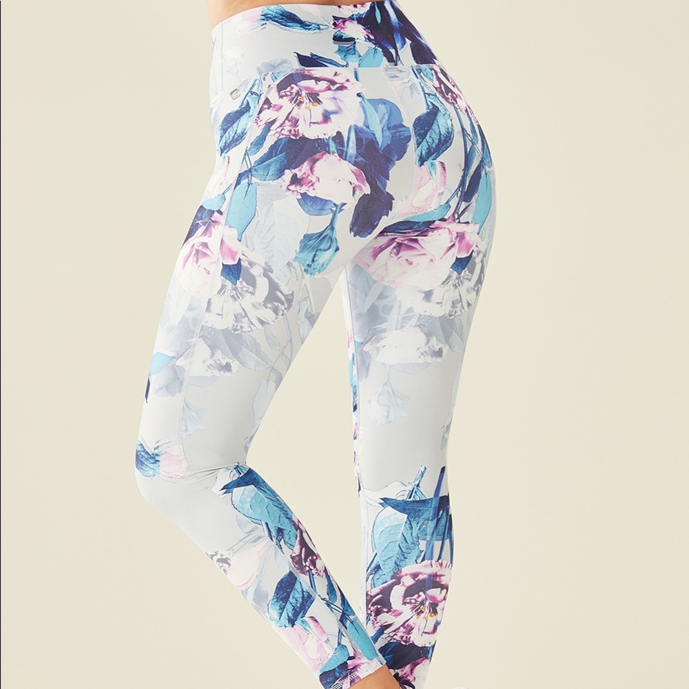 Fabletics - High-waisted PowerHold 7/8 legging